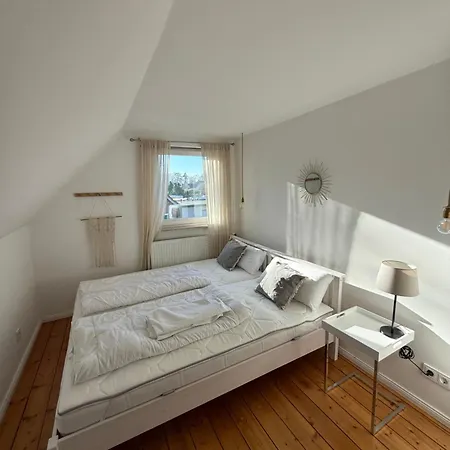 Dom wakacyjny Haus Am Mit Gaestehaus Neustadt-Glewe