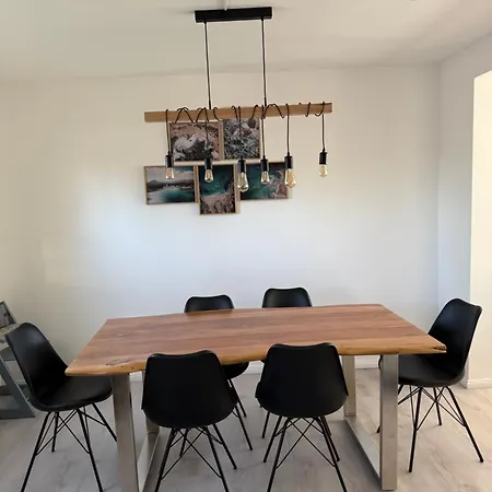 Haus Am Mit Gaestehaus Semesterbostad *